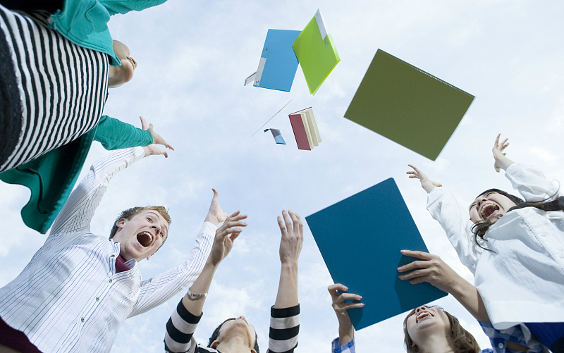 1528423790268003012.jpg 1.jpg