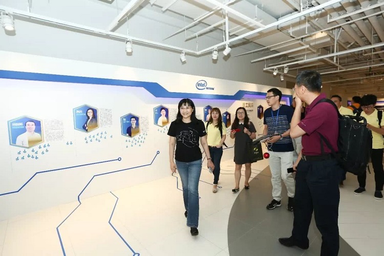 1532055261463021302.jpg 13.jpg