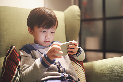 1540433245222071298.jpg 1535068931302039811_big.jpg